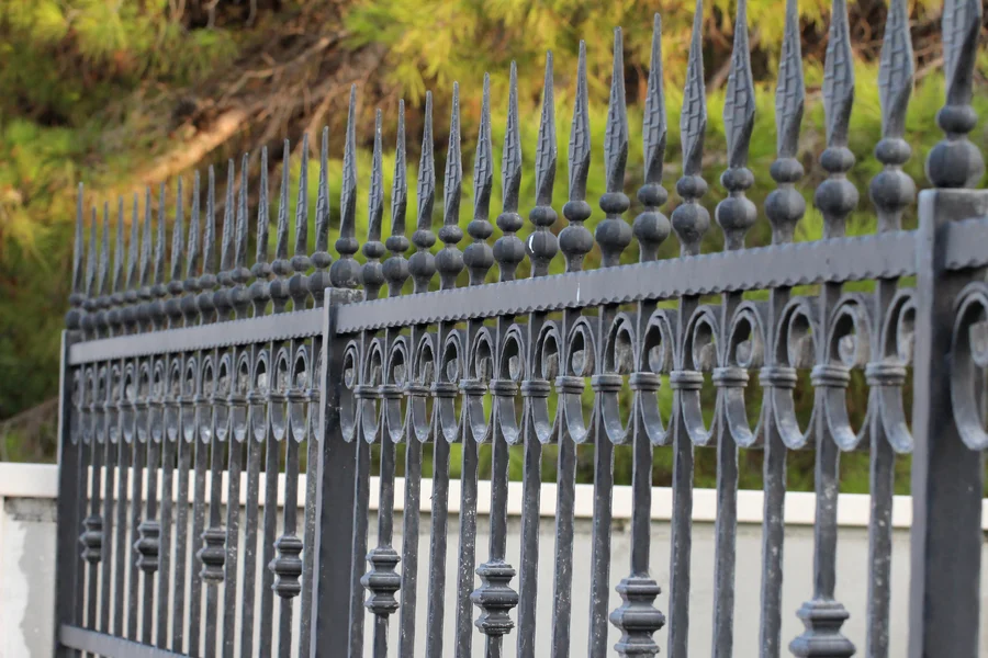 Exploring The Versatility Of Aluminum Fencing Designs Ball Ground, GA Exploring The Versatility Of Aluminum Fencing Designs Ball Ground, GA